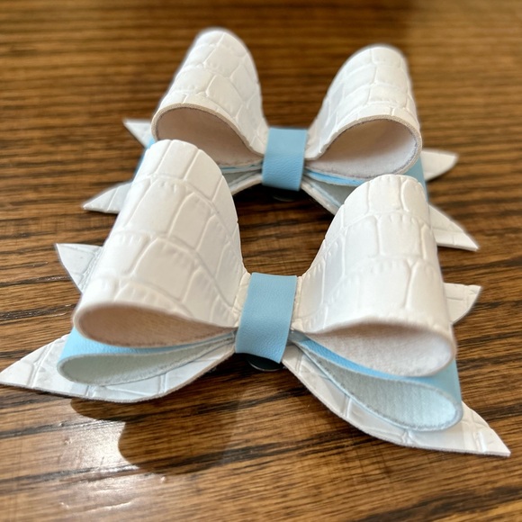 SOLD•Shoe Clips - Picture 2 of 3